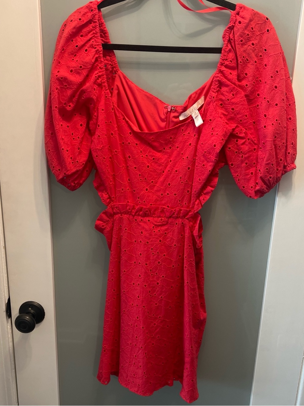 Coral Eyelet Puff-Sleeve Women’s Dress